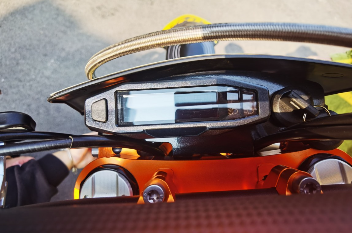 Мотоцикл JHLMOTO JHL Z8 NC300S (182-MN) в Иркутске