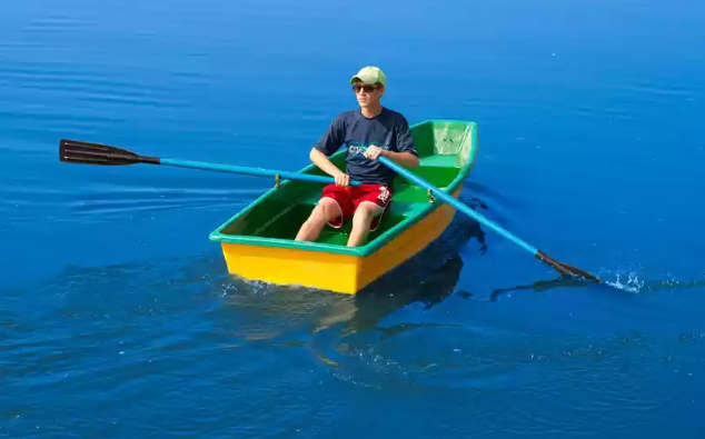 Стеклопластиковая лодка Малютка в Иркутске