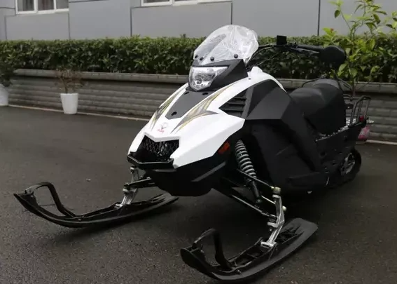 Снегоход ULAR 220 в Иркутске