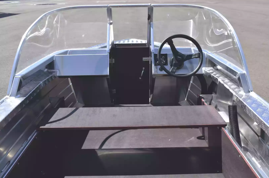 Алюминиевая лодка Wyatboat-390 DCM в Иркутске