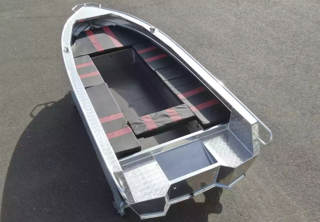Алюминиевая лодка Wyatboat-390РМ увеличенный борт в Иркутске