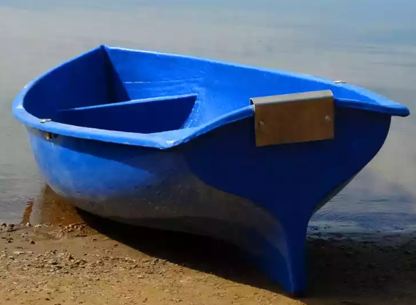 Стеклопластиковая лодка Омуль в Иркутске