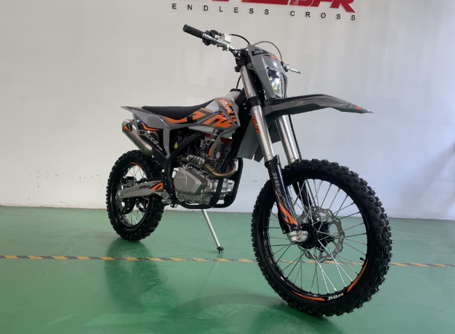 Мотоцикл JHLMOTO JHL LX4 CB300RL (175FMN) в Иркутске