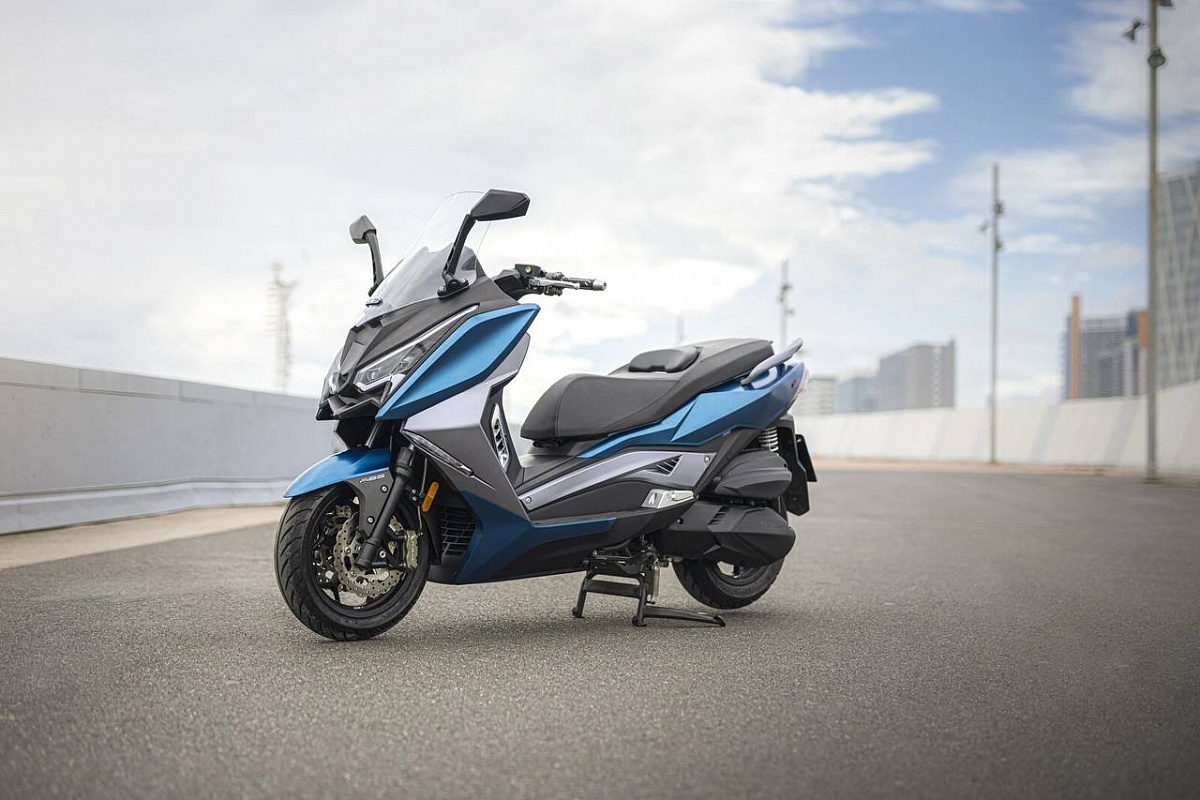 МАКСИСКУТЕР ARIIC 318 в Иркутске