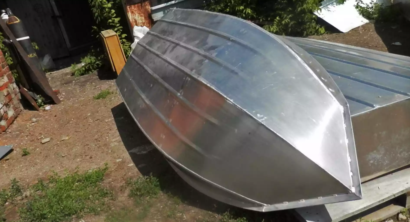 Алюминиевая лодка Вятка-Профи Вариант в Иркутске