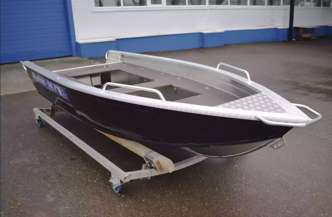 Алюминиевая лодка Wyatboat-390РМ в Иркутске