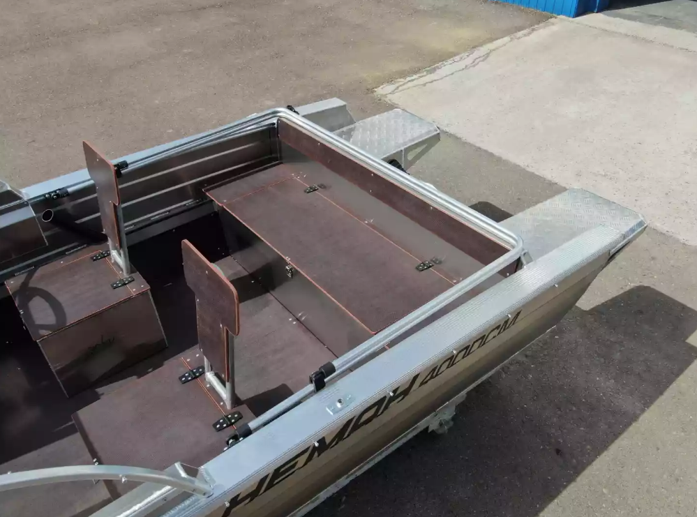 Алюминиевая лодка  Неман-400 DCM NEW в Иркутске