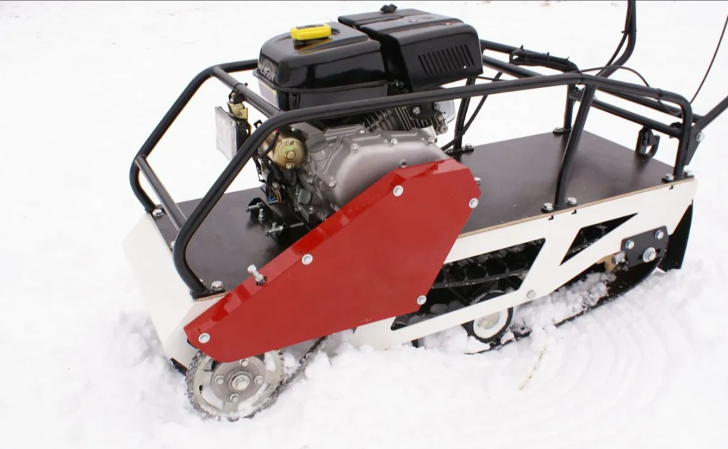 Мотобуксировщик БТС «МАЛЕК» 380/7 БЕЗ э/зап. Б/У в Иркутске