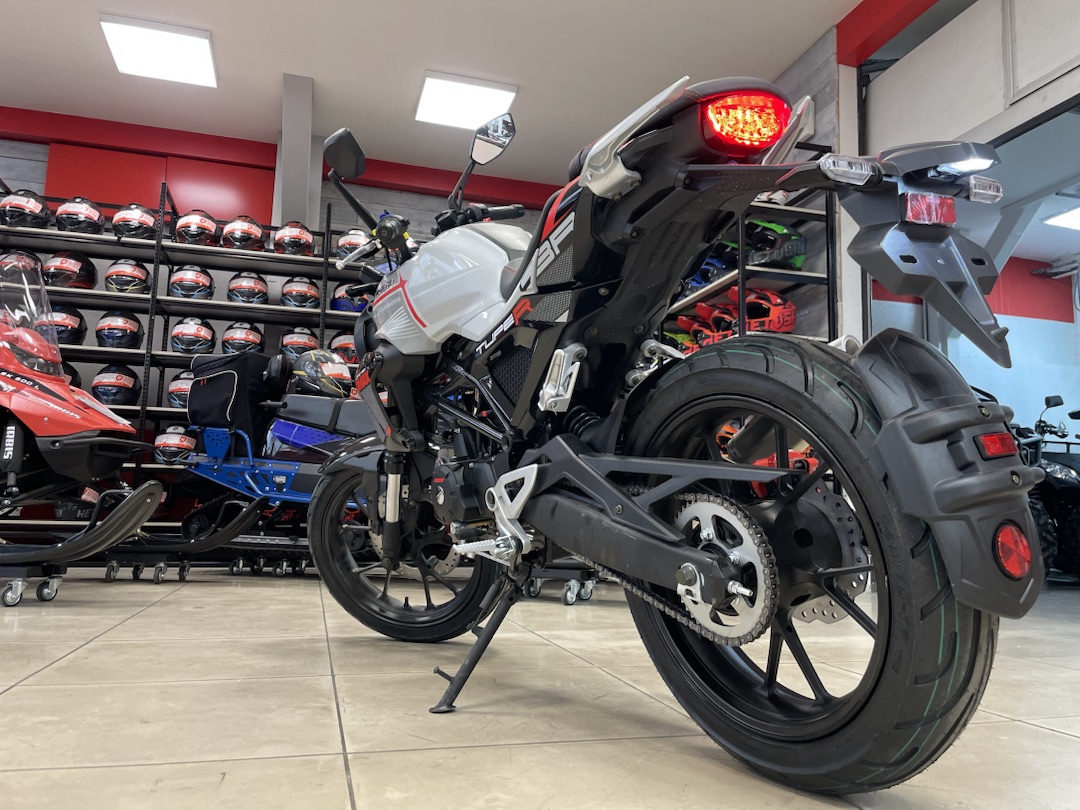 Мопед PROMAX CB150R (49) в Иркутске