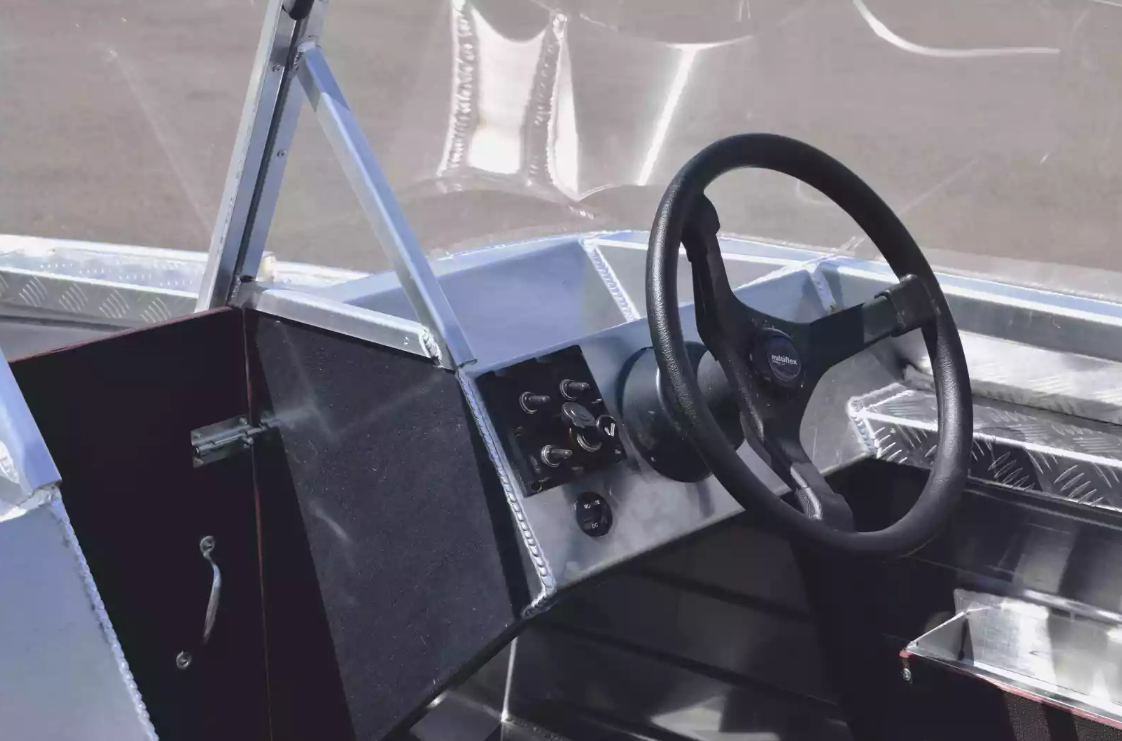 Алюминиевая лодка Wyatboat-390 DCM в Иркутске