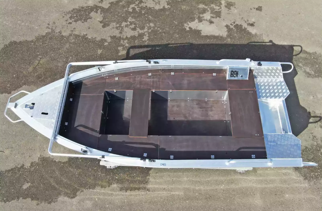 Алюминиевая лодка Wyatboat-390РМ в Иркутске