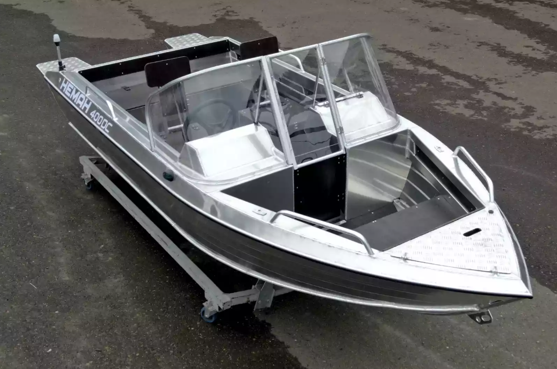 Алюминиевая лодка  Neman-400 DC в Иркутске