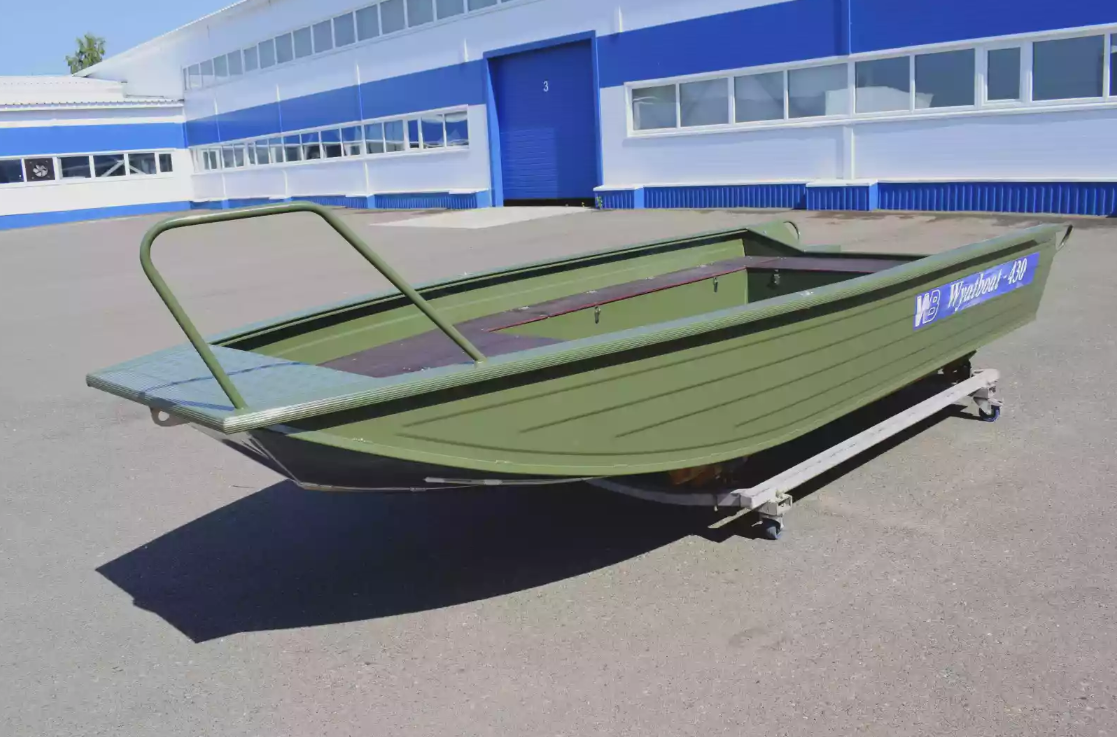 Алюминиевая лодка  Wyatboat-430 Master Fish в Иркутске