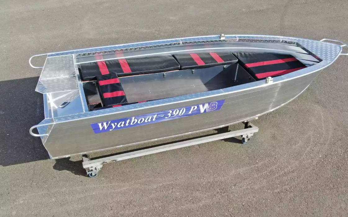 Алюминиевая лодка Wyatboat-390РМ увеличенный борт в Иркутске