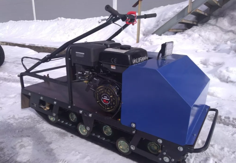 Мотобуксировщик AhtaR ЗИМА с реверсом (задний ход) в Иркутске