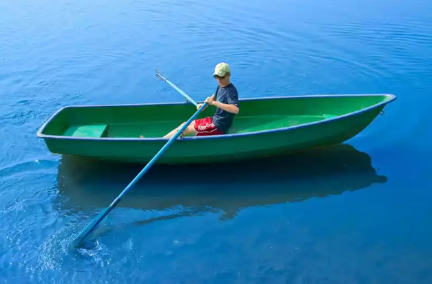 Стеклопластиковая Лодка Голавль в Иркутске