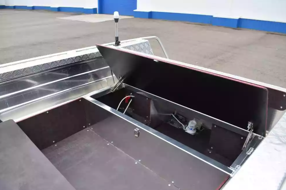 Алюминиевая лодка Wyatboat-390 DCM Увеличенный борт в Иркутске