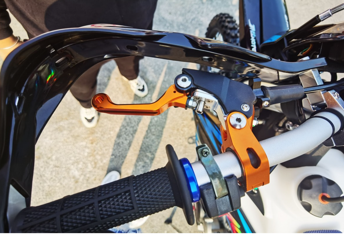 Мотоцикл JHLMOTO JHL Z3 CB250 (172FMM-3A) в Иркутске