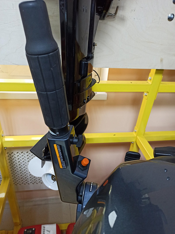 Лодочный мотор BREEZE F9,9S (4х тактный) в Иркутске