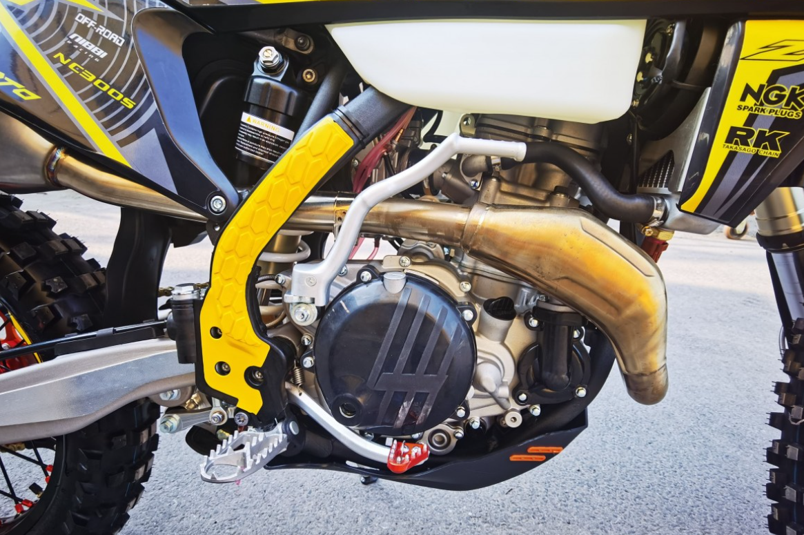 Мотоцикл JHLMOTO JHL Z8 NC300S (182-MN) в Иркутске