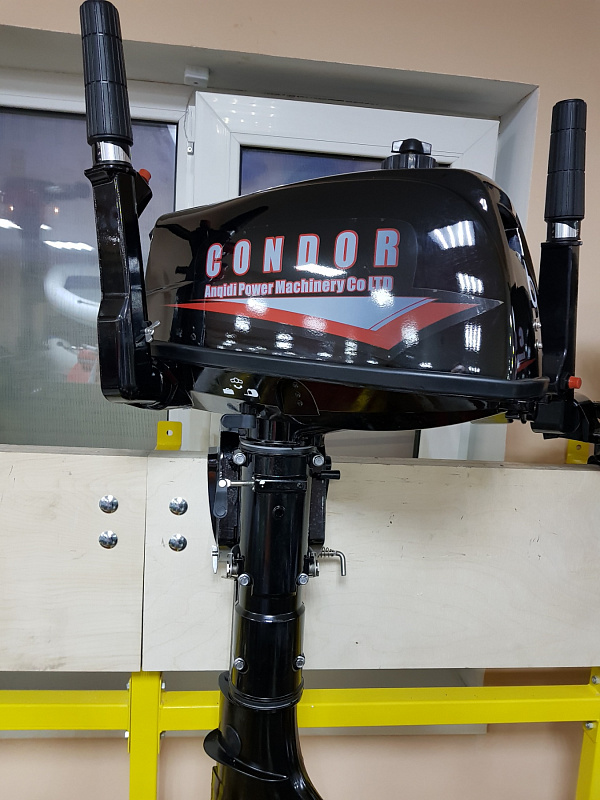 Лодочный мотор Condor T5HS без бака 12 л. в Иркутске