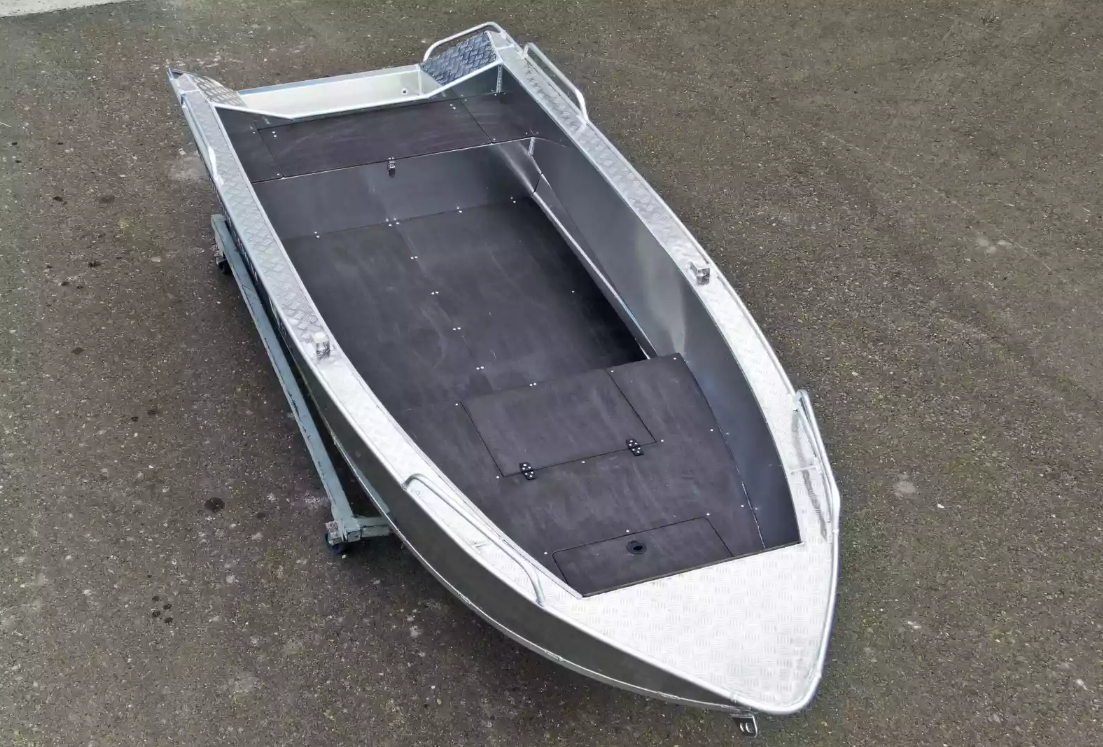Алюминиевая лодка  Wyatboat-430М FISH в Иркутске
