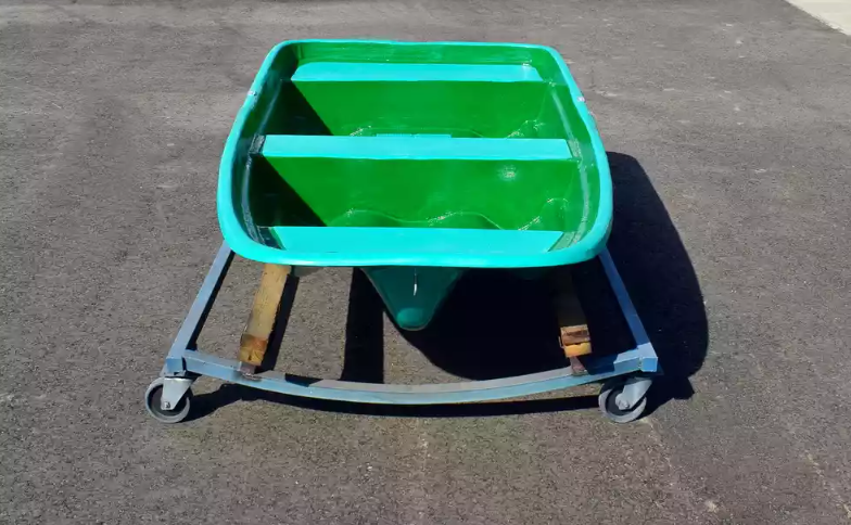 Стеклопластиковая лодка Старт (тримаран) в Иркутске