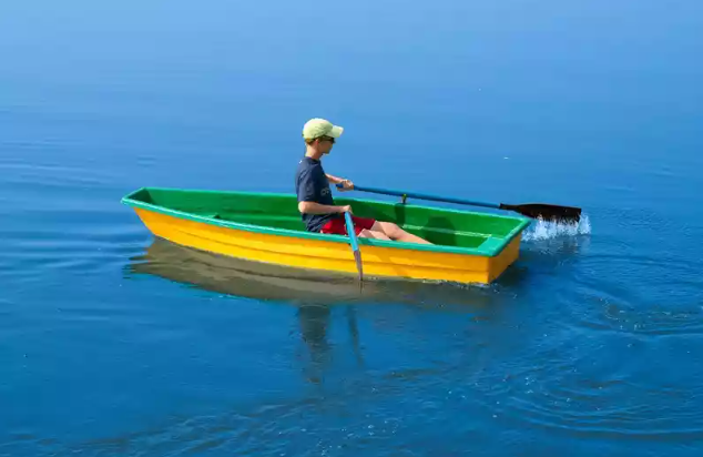 Стеклопластиковая лодка Малютка в Иркутске