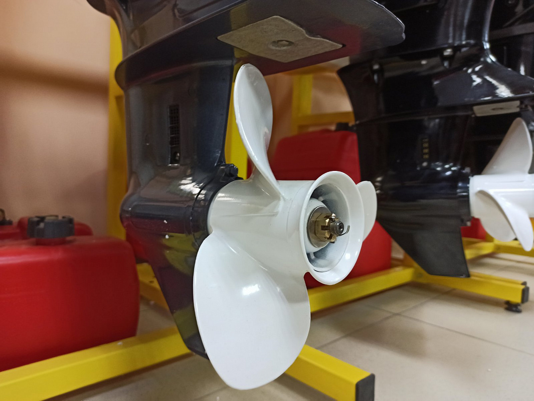 Лодочный мотор BREEZE F9,9S (4х тактный) в Иркутске