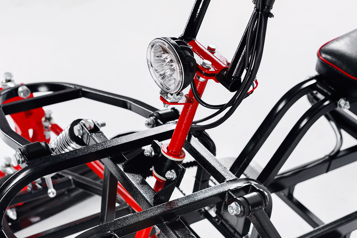 Лыжный модуль IKUDZO с подогревом ручек пластиковые лыжи в Иркутске