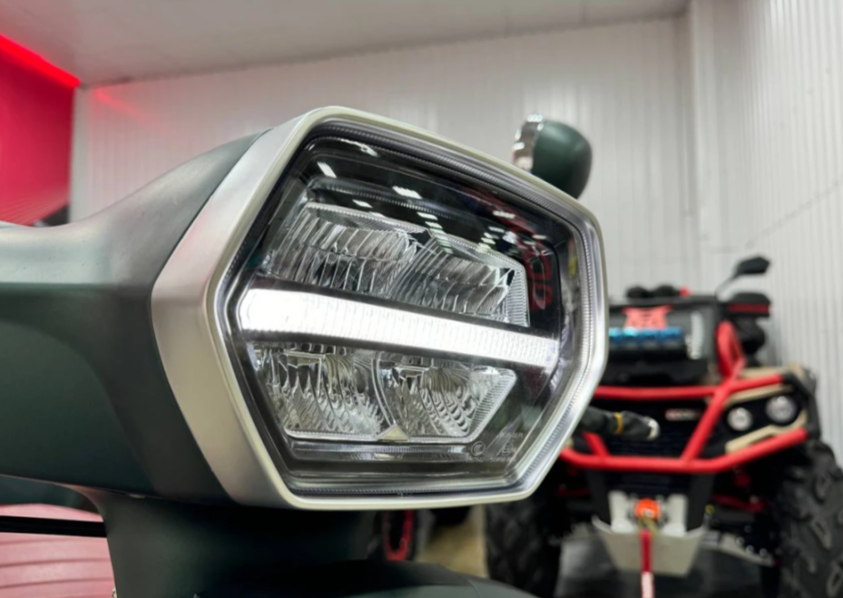 Скутер PROMAX Miami 240 (49) в Иркутске