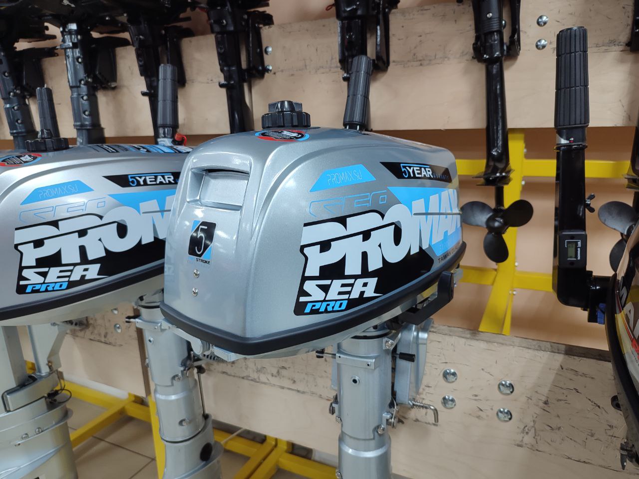 Лодочный мотор PROMAX SP5FHS (внешний бак 12 л) в Иркутске