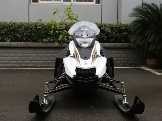 Снегоход ULAR 220 в Иркутске