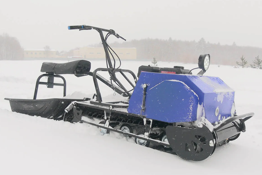 МОТОБУКСИРОВЩИК КОМПАКТНЫЙ ЛИДЕР-СИГМА-1S, 8,0+ Л.С. С МОДУЛЕМ "ТЯГАЧ" ВАРИАТОР TAV2-40 в Иркутске