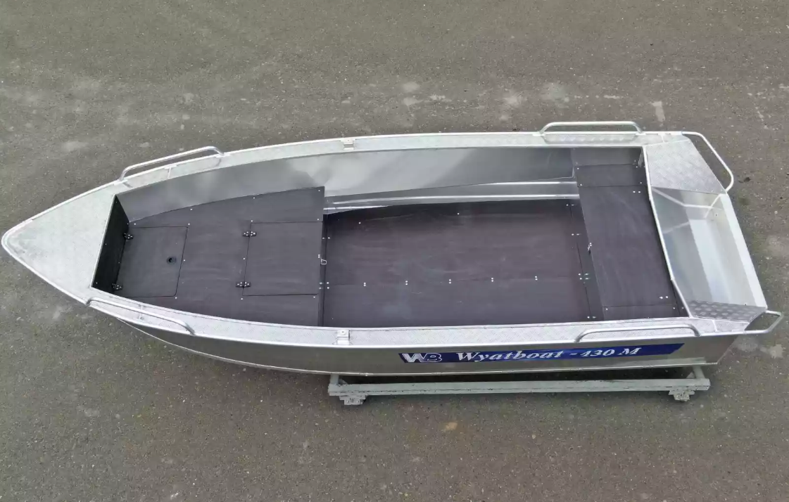 Алюминиевая лодка  Wyatboat-430М FISH в Иркутске