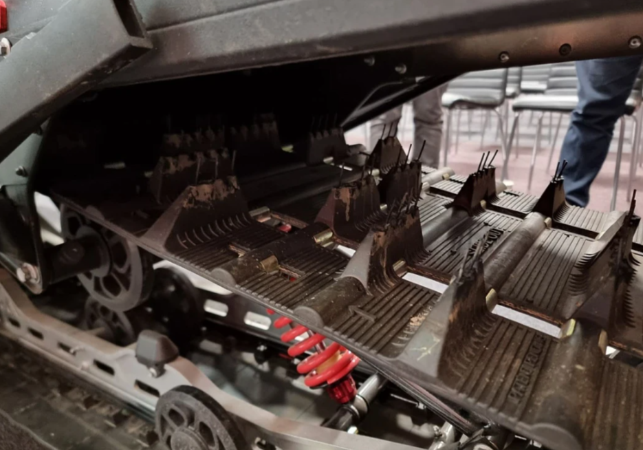 Снегоход AODES Siberiacross 1000 SWT 600mm LCD 6.8 в Иркутске