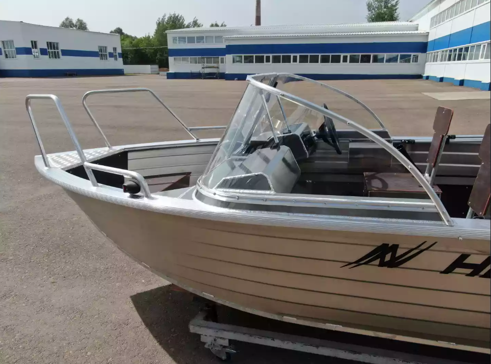 Алюминиевая лодка  Неман-400 DCM NEW в Иркутске