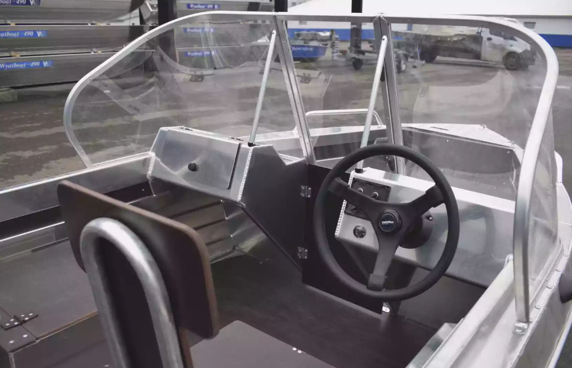 Алюминиевая лодка  Neman-400 DC в Иркутске