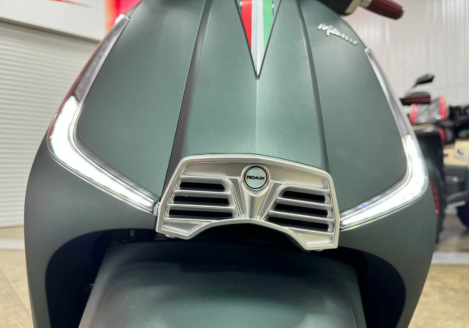 Скутер PROMAX Miami 240 (49) в Иркутске