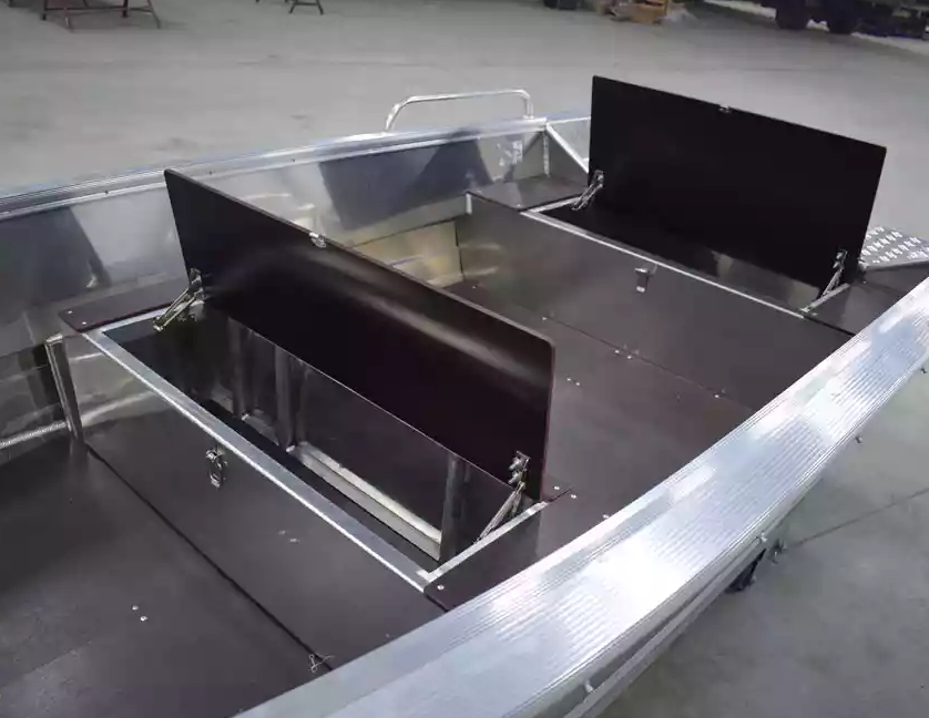Алюминиевая лодка  Wyatboat-430 Р в Иркутске