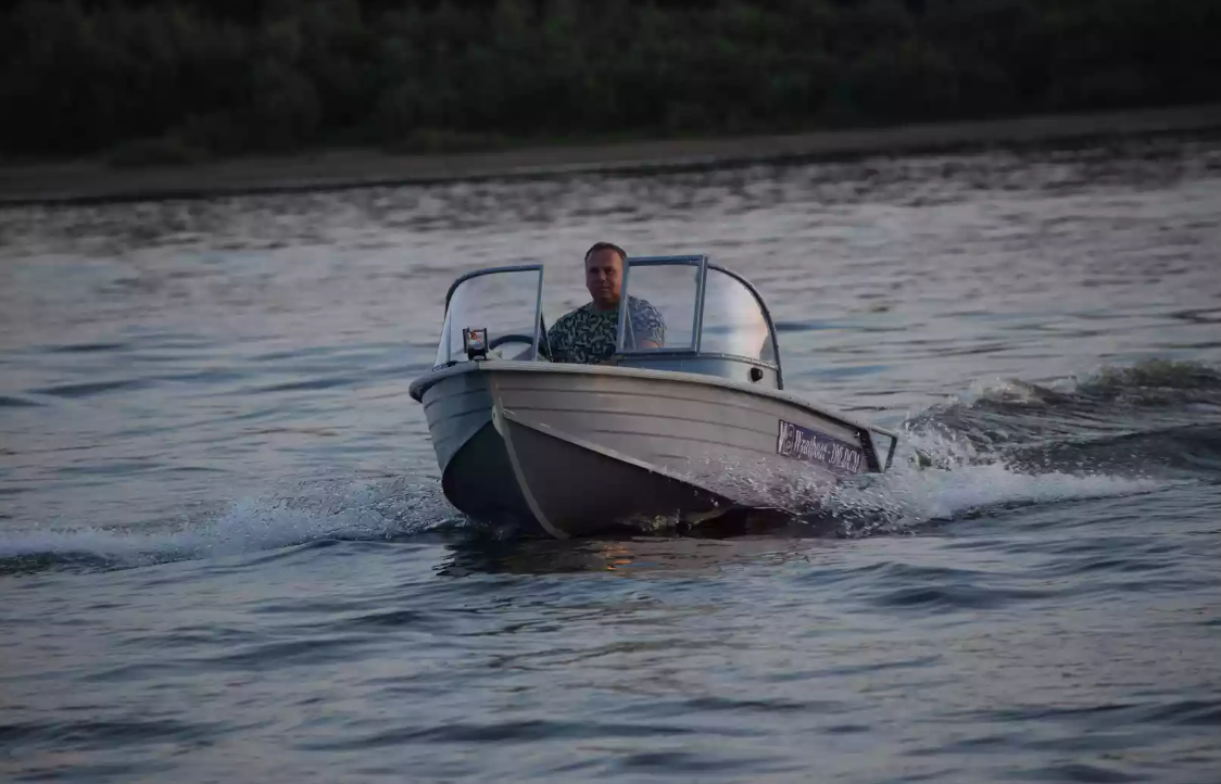 Алюминиевая лодка Wyatboat-390 DCM в Иркутске