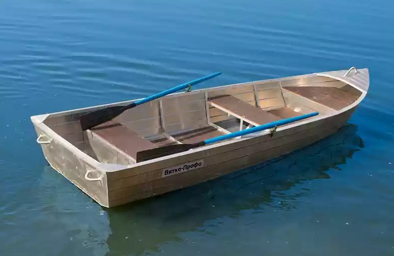 Алюминиевая лодка Вятка-Профи 32 в Иркутске