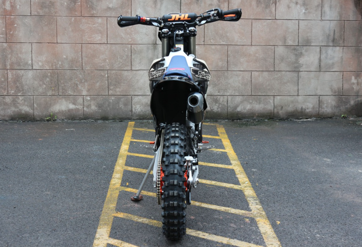 Мотоцикл JHLMOTO JHL Z8i (EFI) NC300S (182-MN) в Иркутске