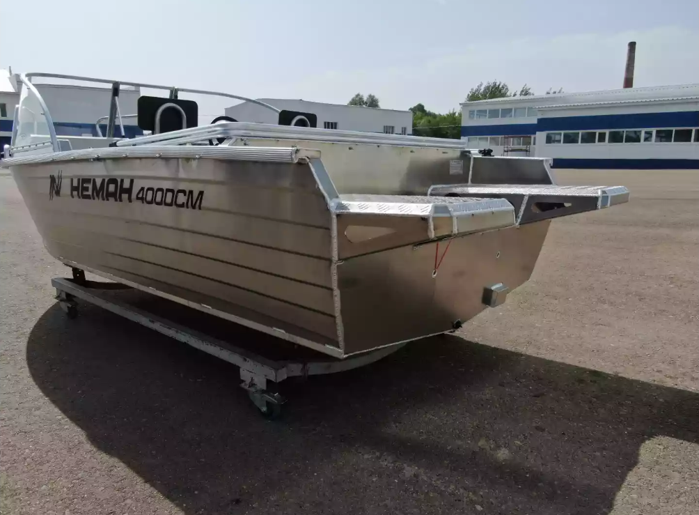 Алюминиевая лодка  Неман-400 DCM NEW в Иркутске