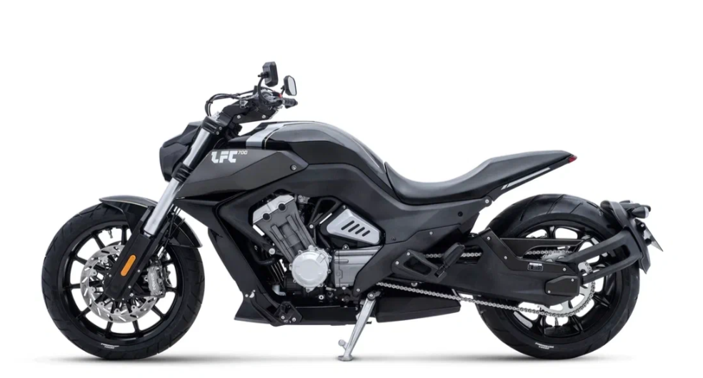 Мотоцикл Benda LFC 700 в Иркутске