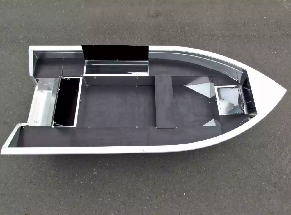 Алюминиевая лодка  Неман-420 в Иркутске