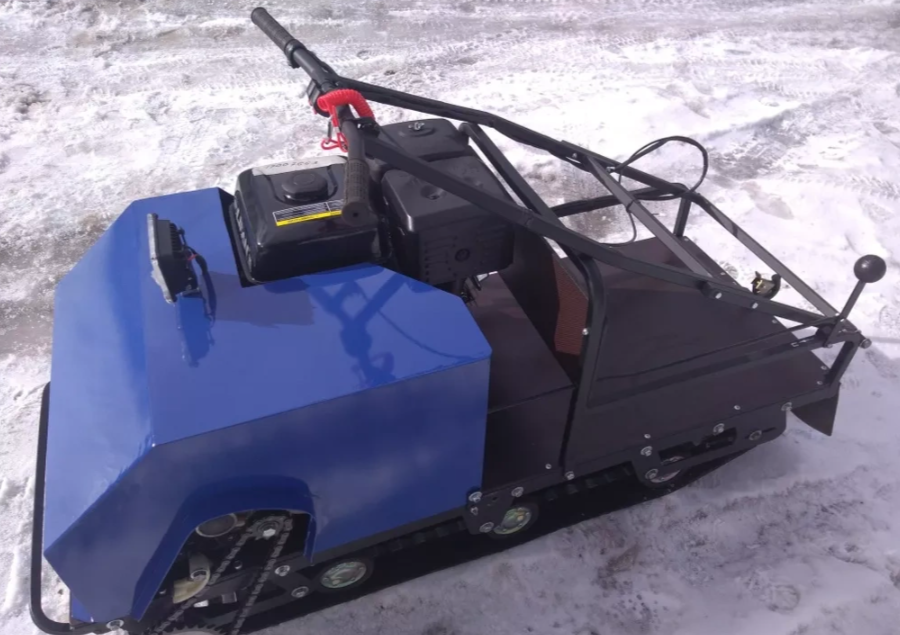 Мотобуксировщик AhtaR ЗИМА с реверсом (задний ход) в Иркутске