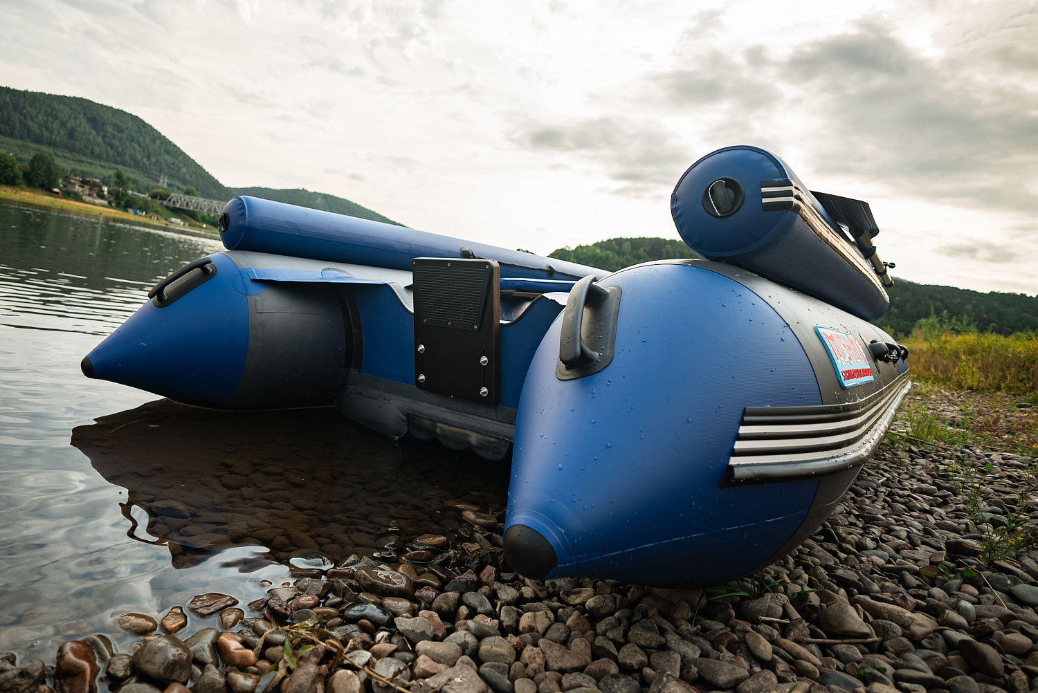 Лодка MISHIMO RIVER FJET PRO 470 под водомет в Иркутске