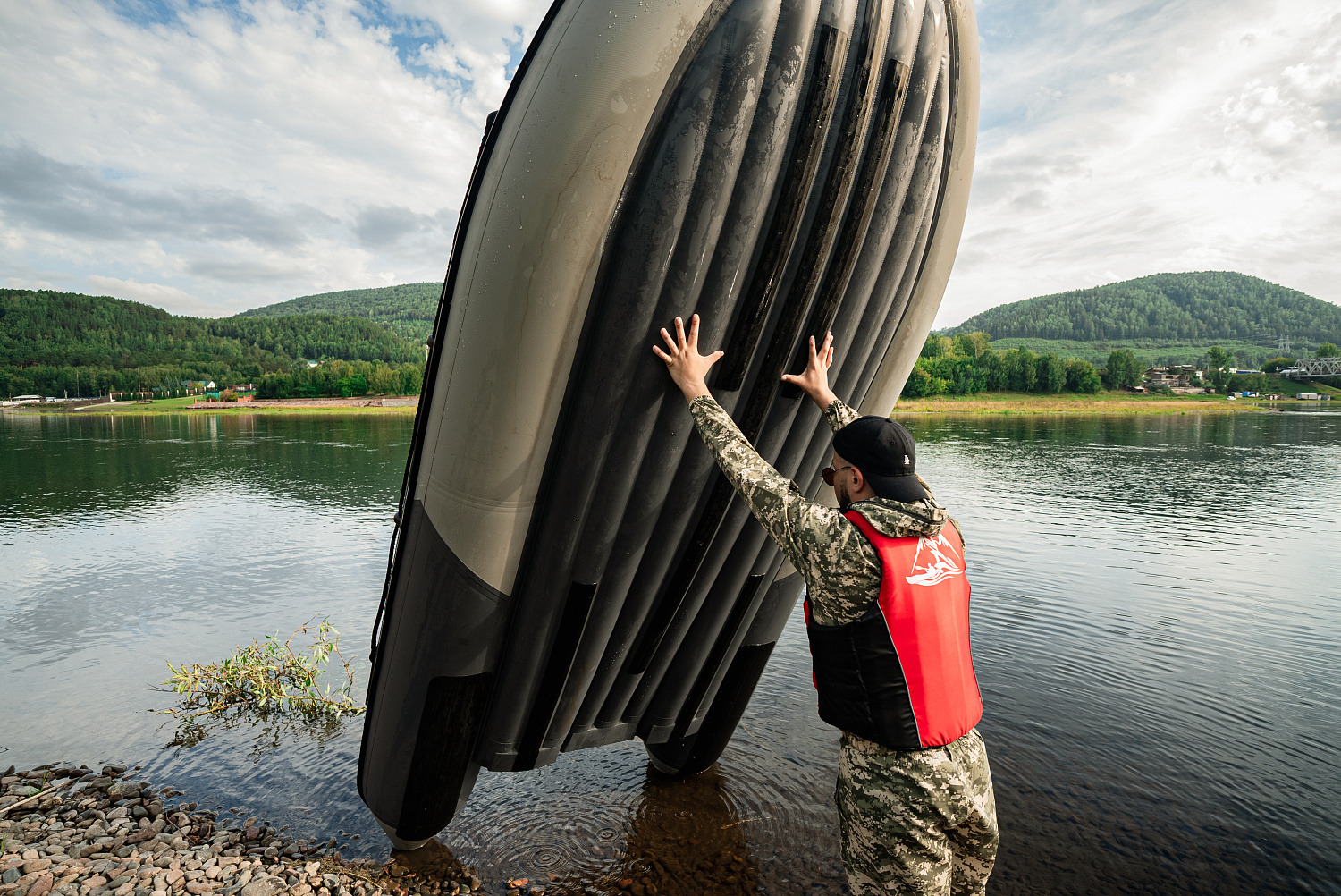 Лодка MISHIMO RIVER JET 390 под водомет в Иркутске