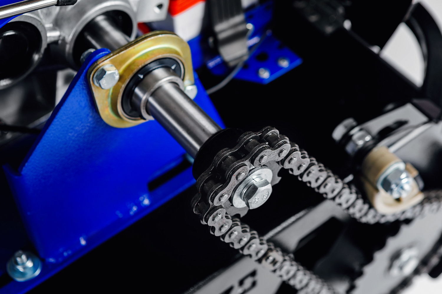 МОТОБУКСИРОВЩИК IKUDZO LONG 2.0 1700/500 EKR19 в Иркутске